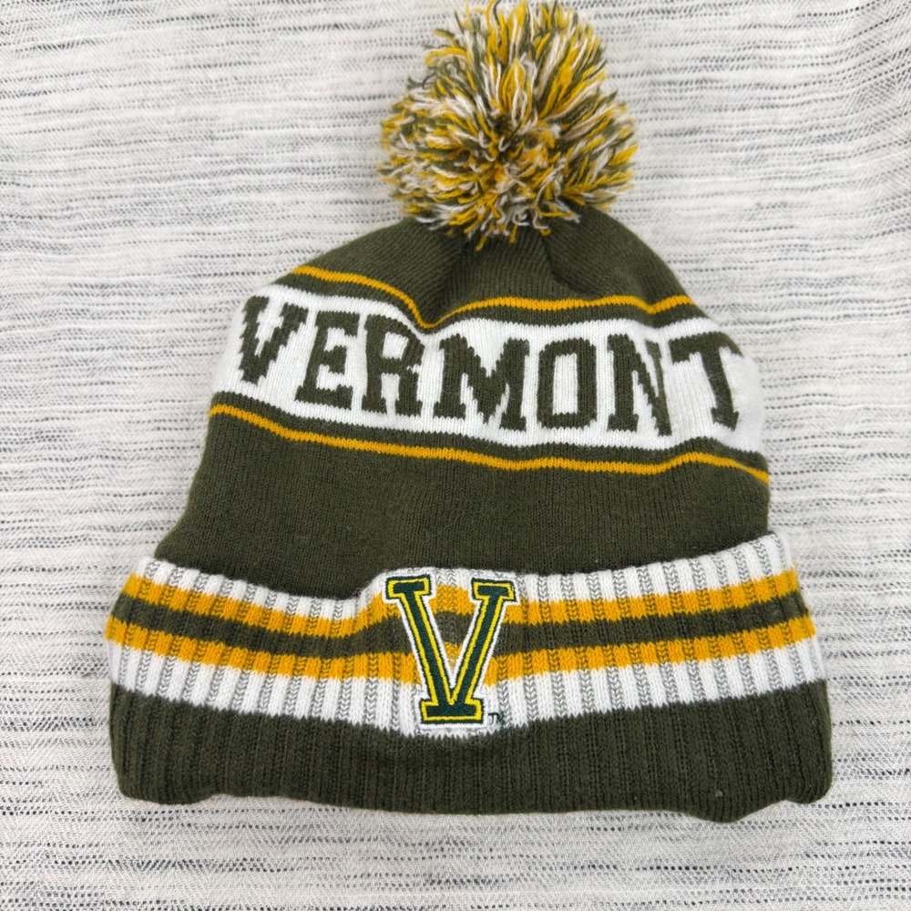 University of Vermont Kid's Knit Hat Beanie Pom Pom Fleece Lined Logo